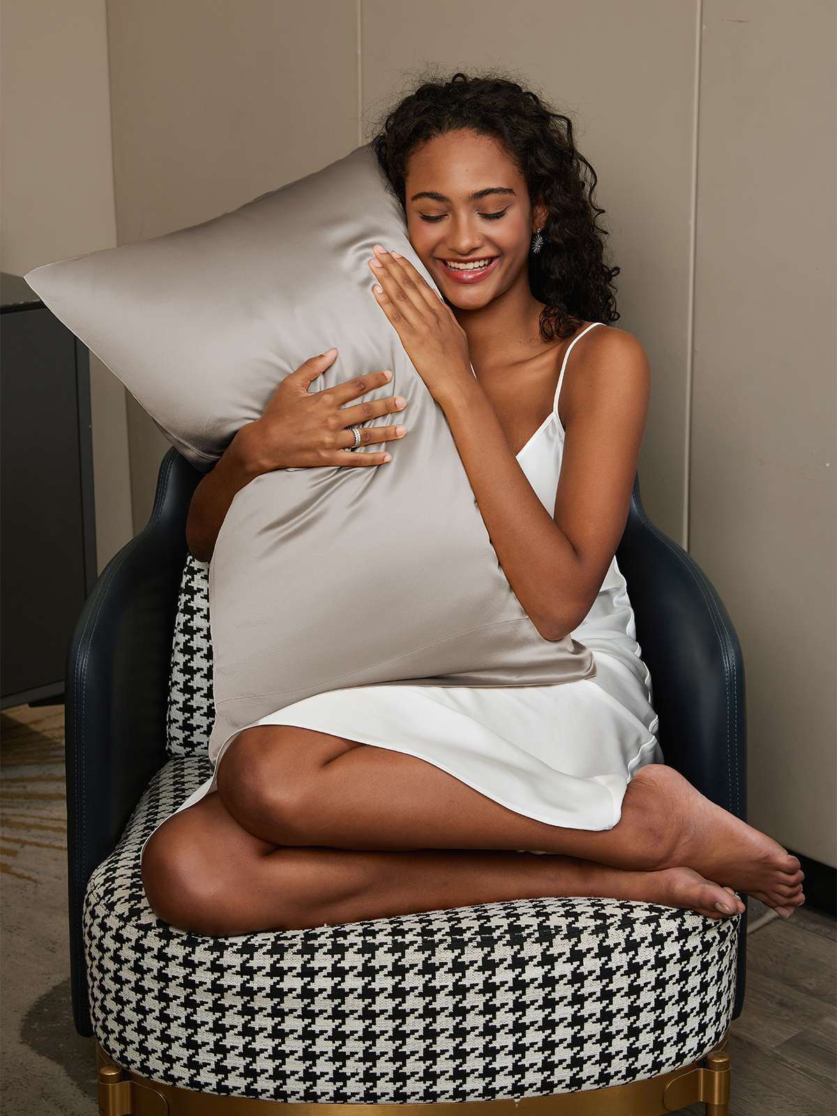 [Harmaa] SilkSilky-FI 22Momme Pillowcase 002