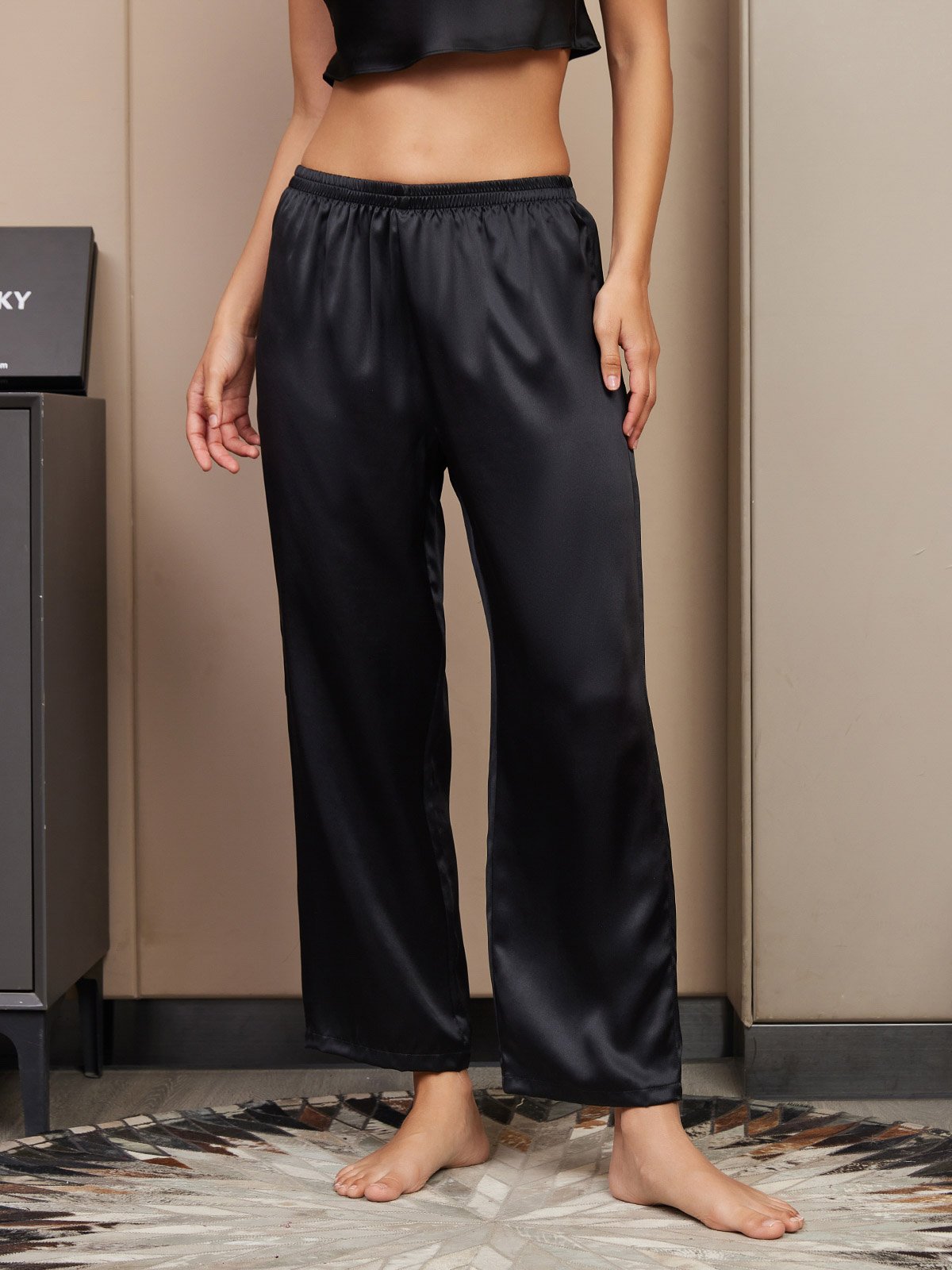 [Musta] SilkSilky-FI Womens Sleep Bottoms 001