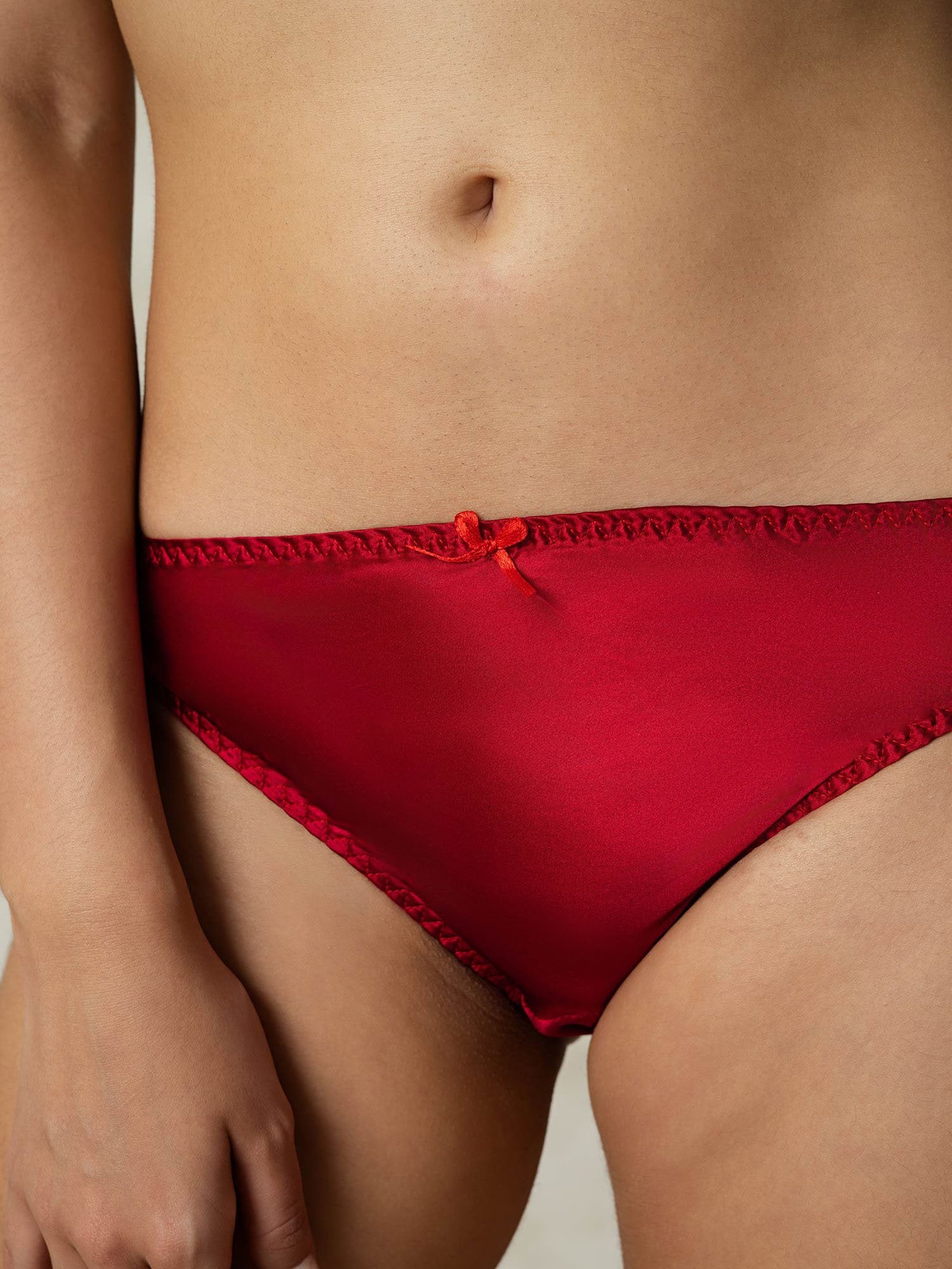 [Viini] SilkSilky-FI Panty 005