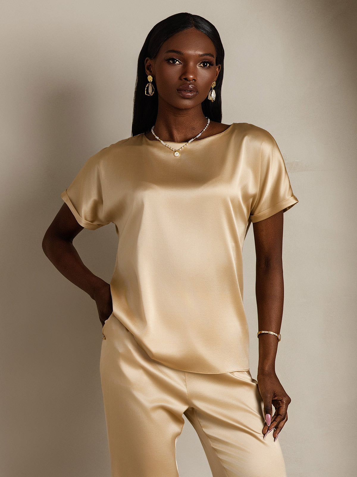 [Samppanja] SilkSilky-FI 19Momme Silk Short Sleeve Round Neck Naisten T-paita 003