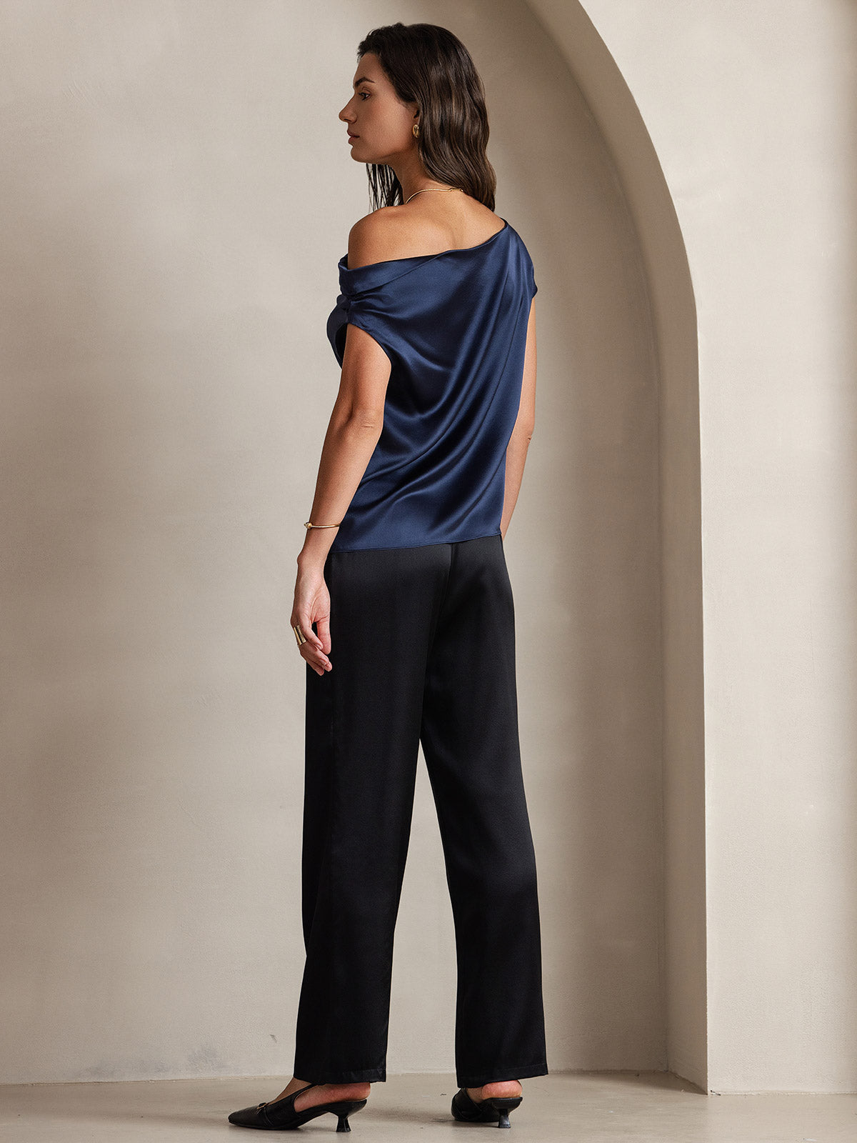 [Tummansininen] SilkSilky-FI 19Momme Womens T-Shirt 002