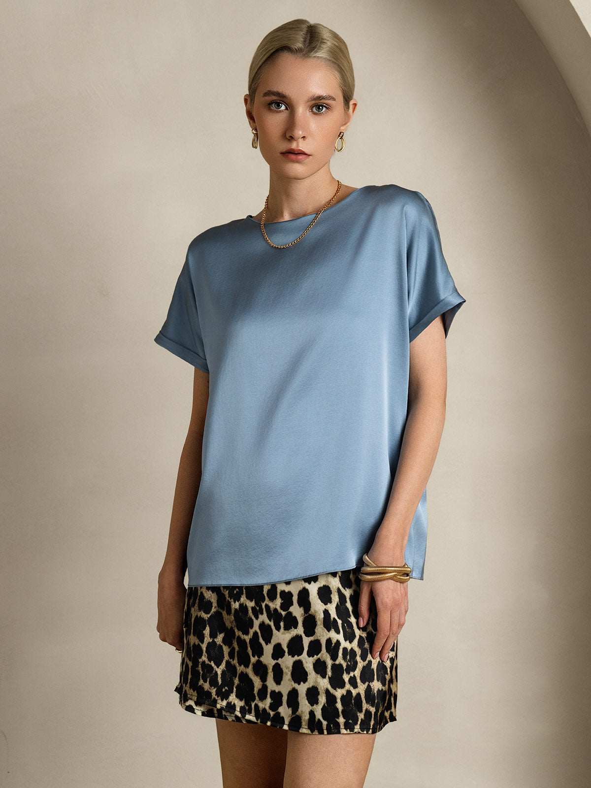 [Harmaansininen] SilkSilky-FI 19Momme Silk Short Sleeve Round Neck Naisten T-paita 003