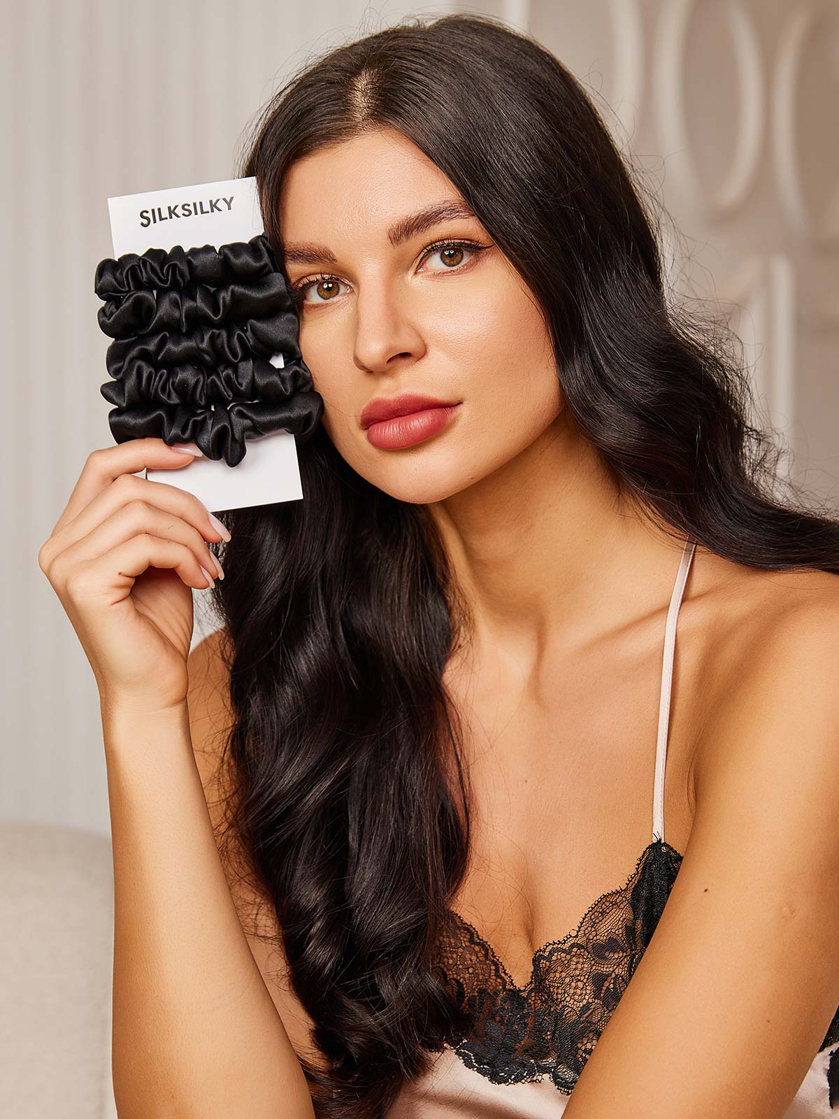 [Musta] SilkSilky-FI 19Momme Scrunchie 001