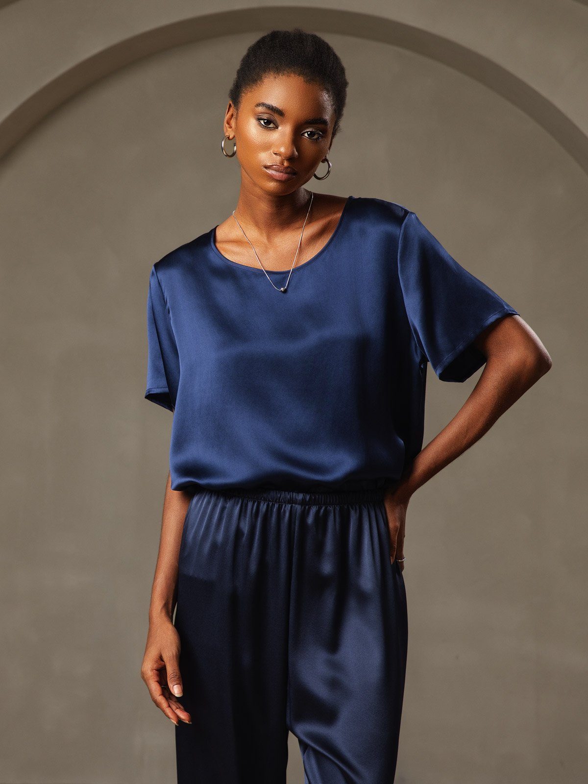 SilkSilky-FI Womens T-Shirt Tummansininen 001
