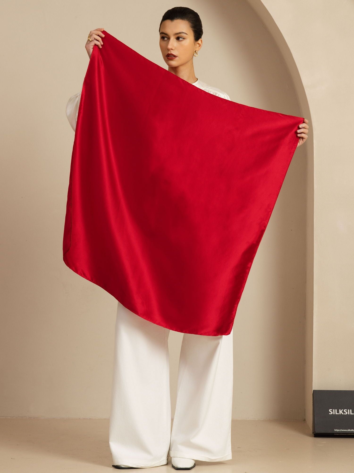 [Viini] SilkSilky-FI Silkki Scarf 003