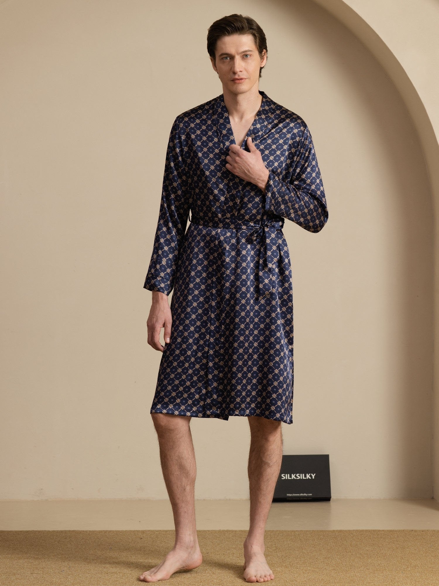 [Laivasto Ketju] SilkSilky-FI Long Sleeve Miesten Aamutakki 002