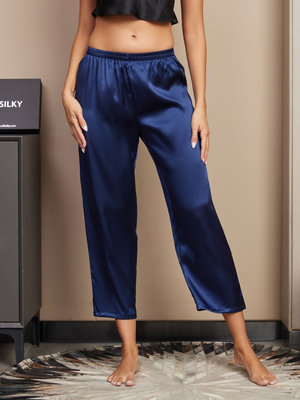 [Tummansininen] SilkSilky-FI Womens Sleep Bottoms 003