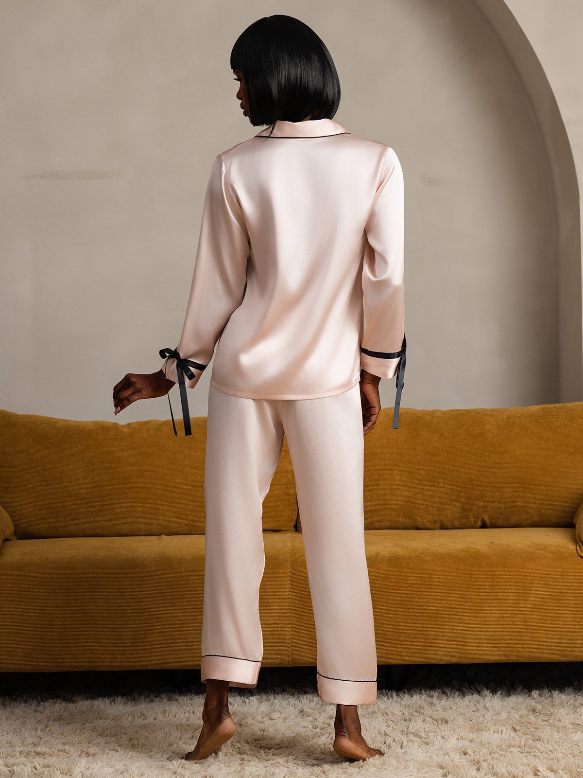 [Pinkki] SilkSilky-FI Pure Silk Long Sleeve Lapel Naisten Pyjamat 002