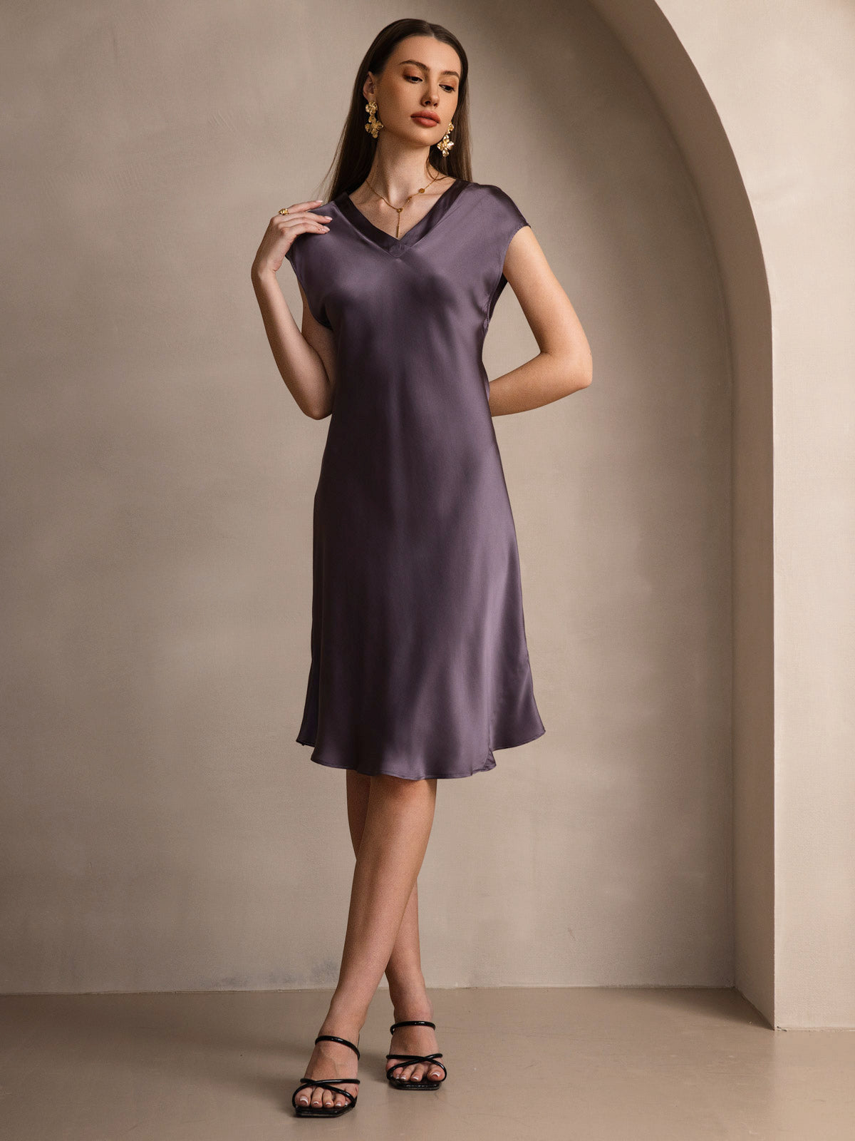 SilkSilky-FI Nightgown Purppuranharmaa 005