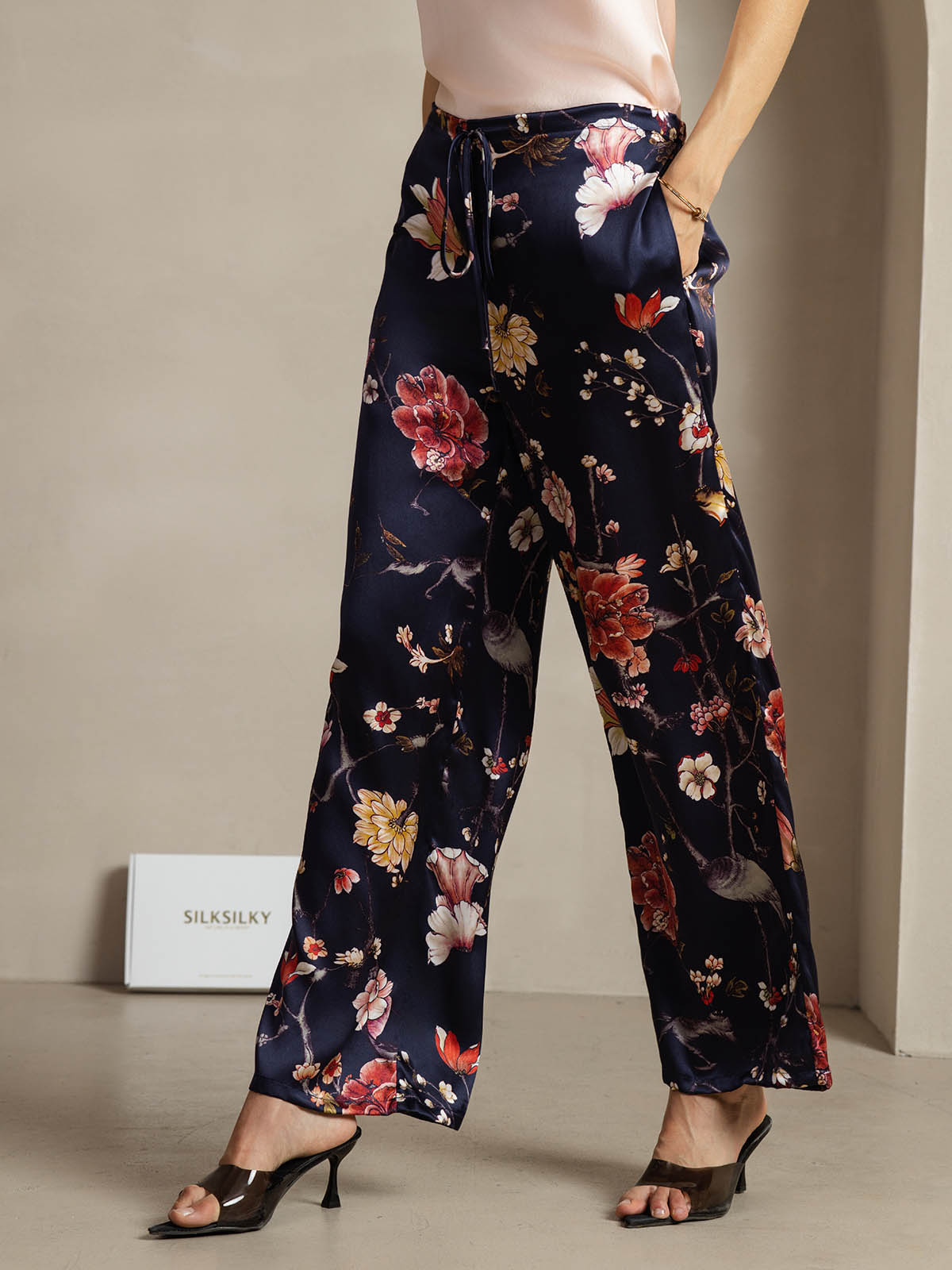 [Laivasto Kukka] SilkSilky-FI 19Momme Womens Pants 003