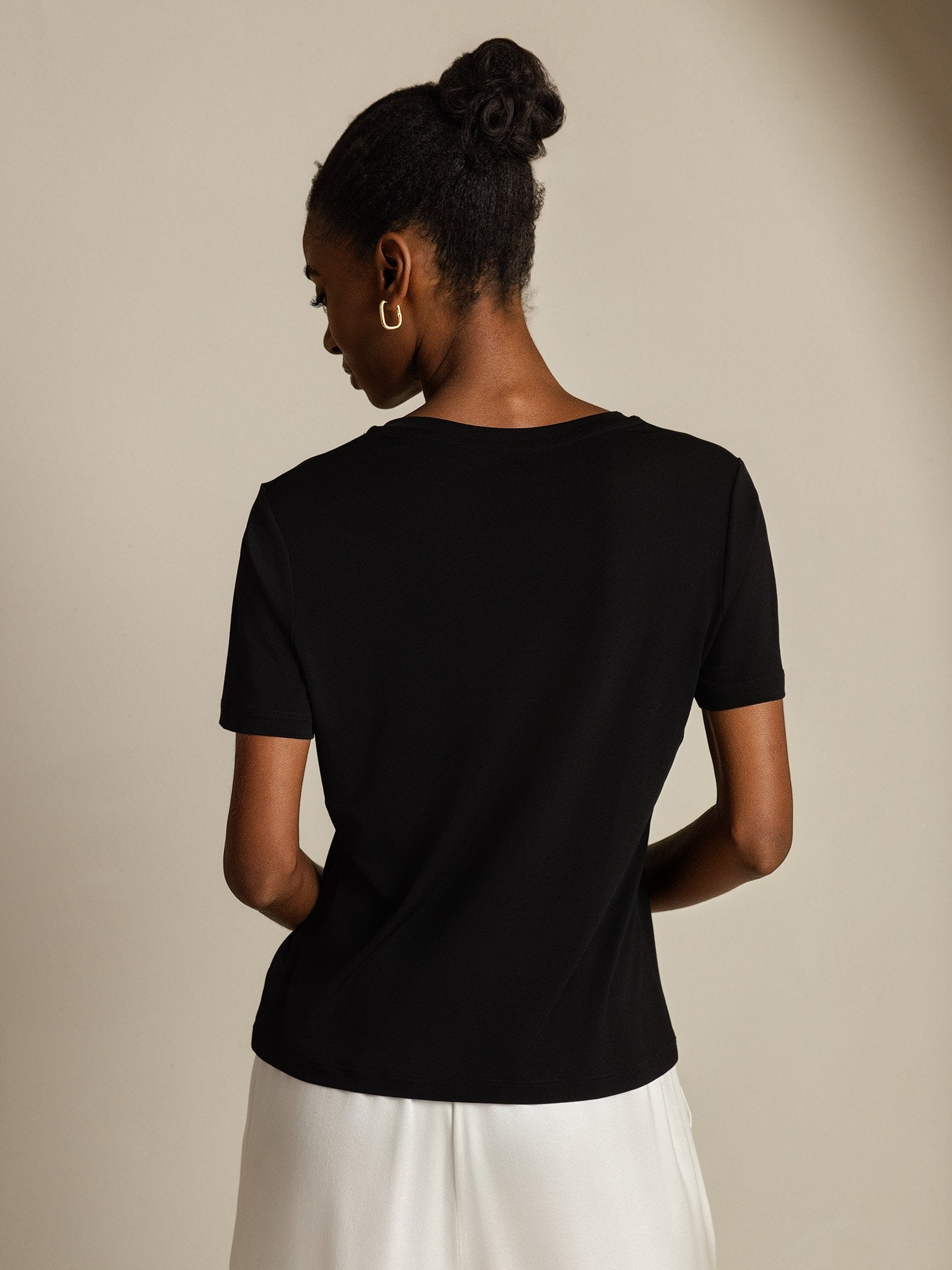 [Musta] SilkSilky-FI Womens T-Shirt 002