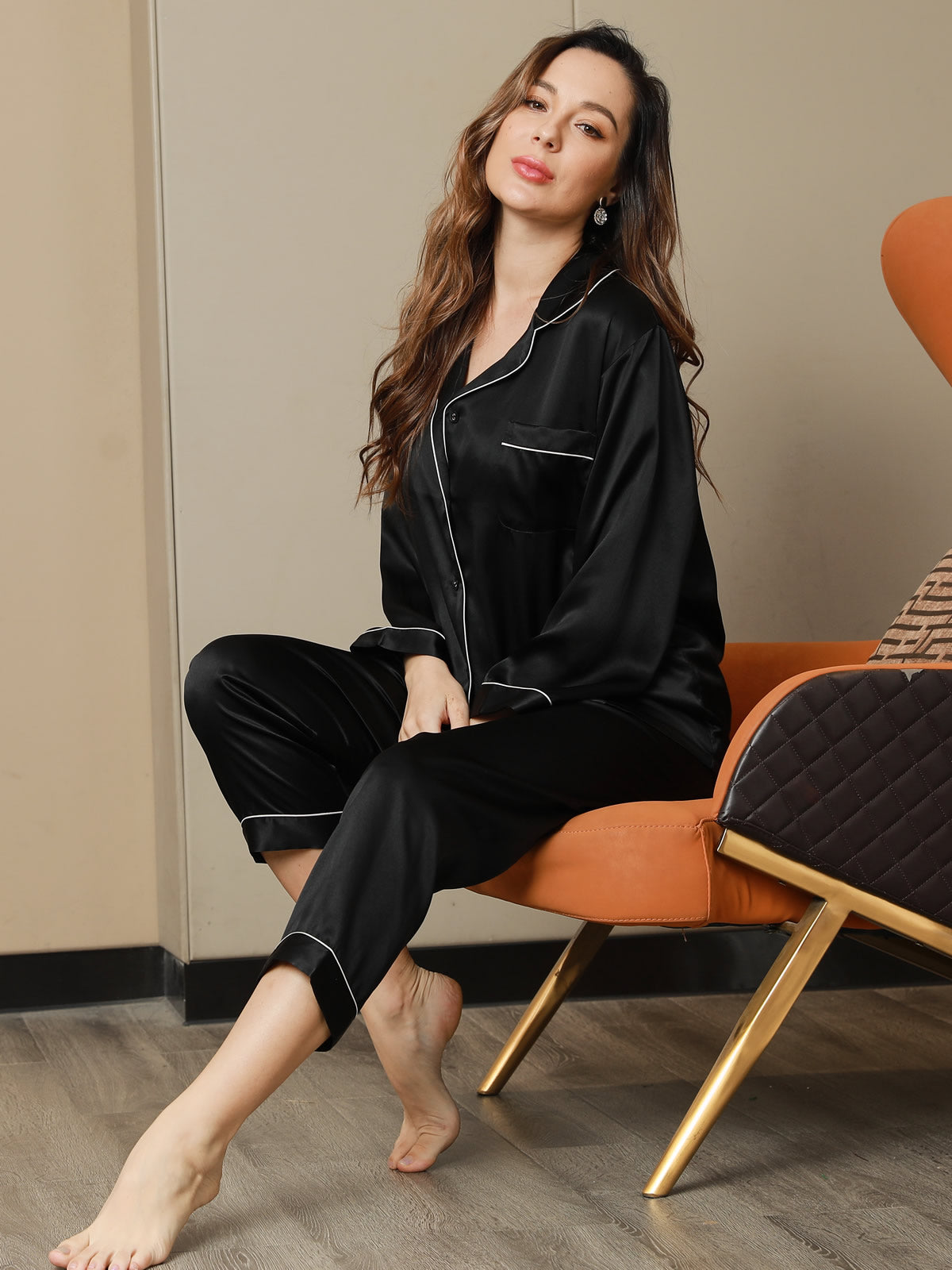 [Musta] SilkSilky-FI Womens Pajamas 001