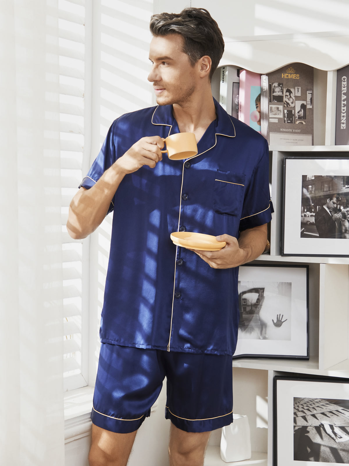 SilkSilky FI Pure Silk Short Sleeve Mens Pajamas Tummansininen 001